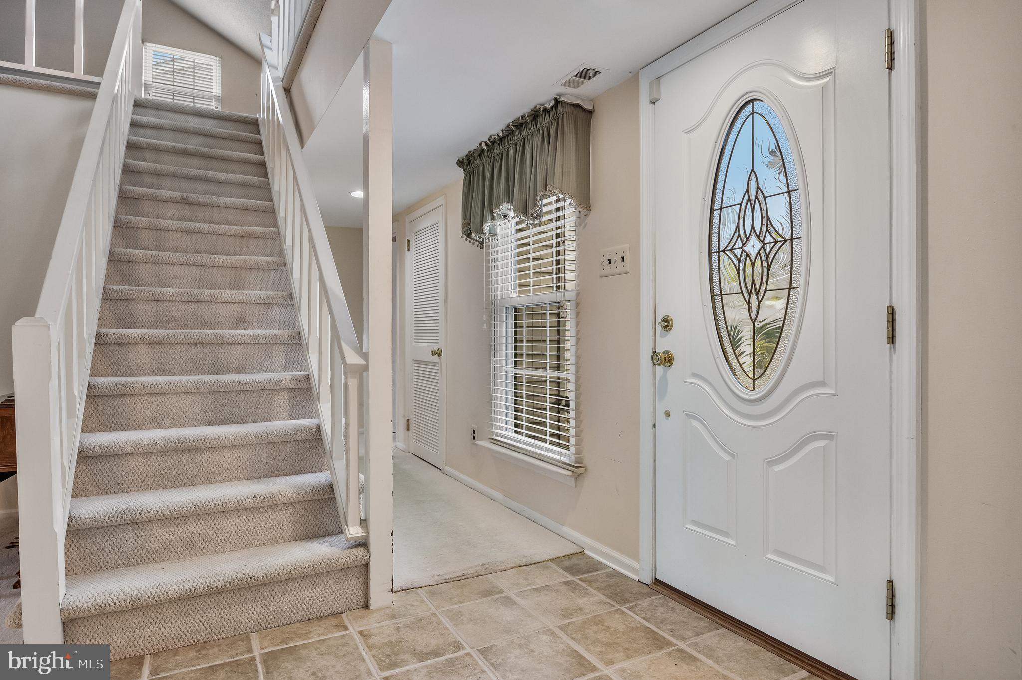 2 Nantucket Court Medford, NJ 08055 - Photo 5 of 32 Foyer entry with ceramic tile flooring