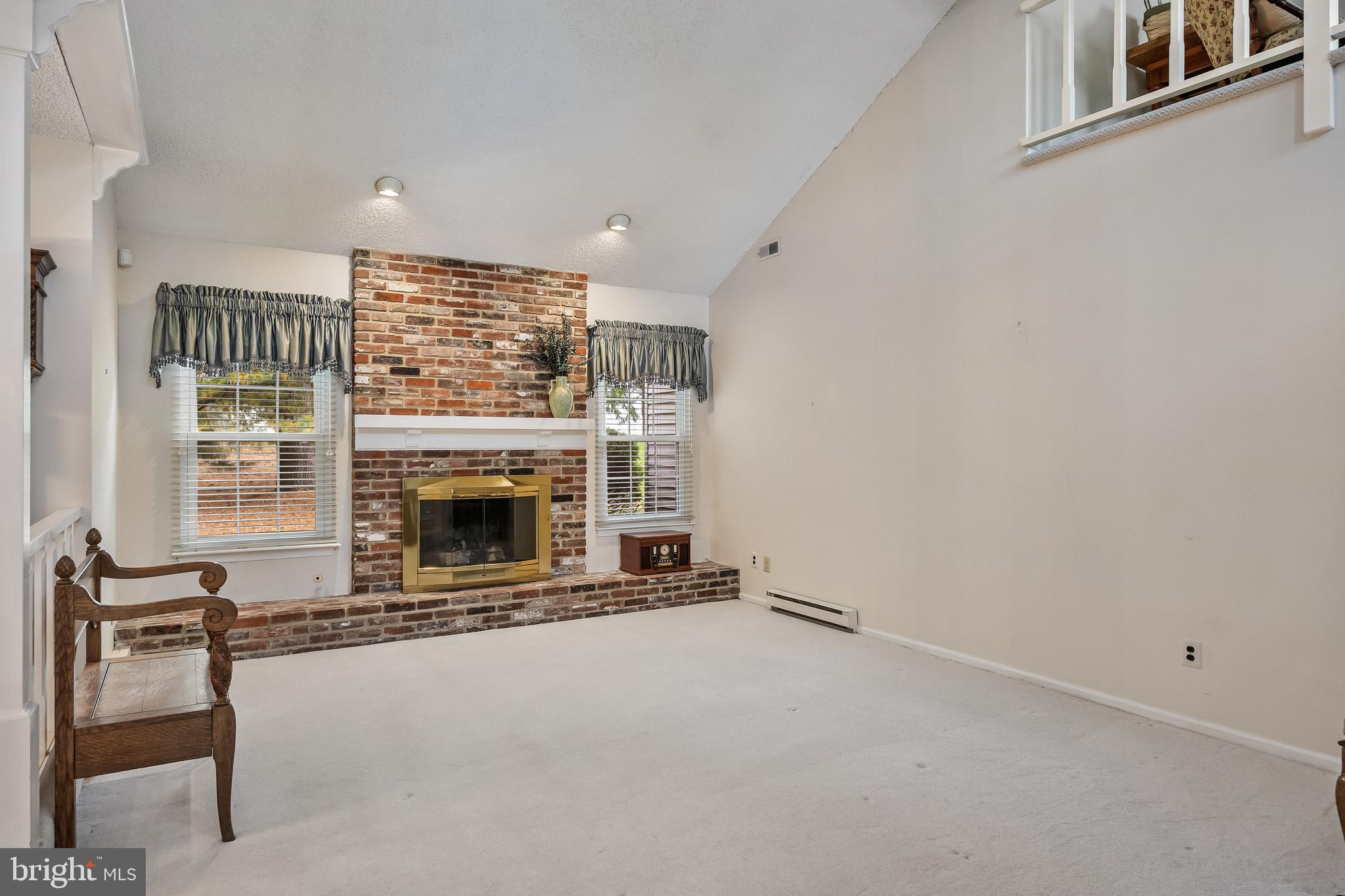 2 Nantucket Court Medford, NJ 08055 - Photo 6 of 32 Living room with vaulted ceiling