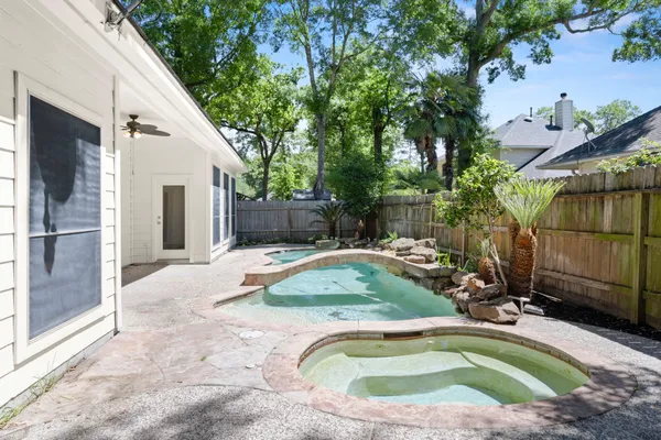$375,000 | 2018 Copperwood Park Lane, Spring, TX 77386