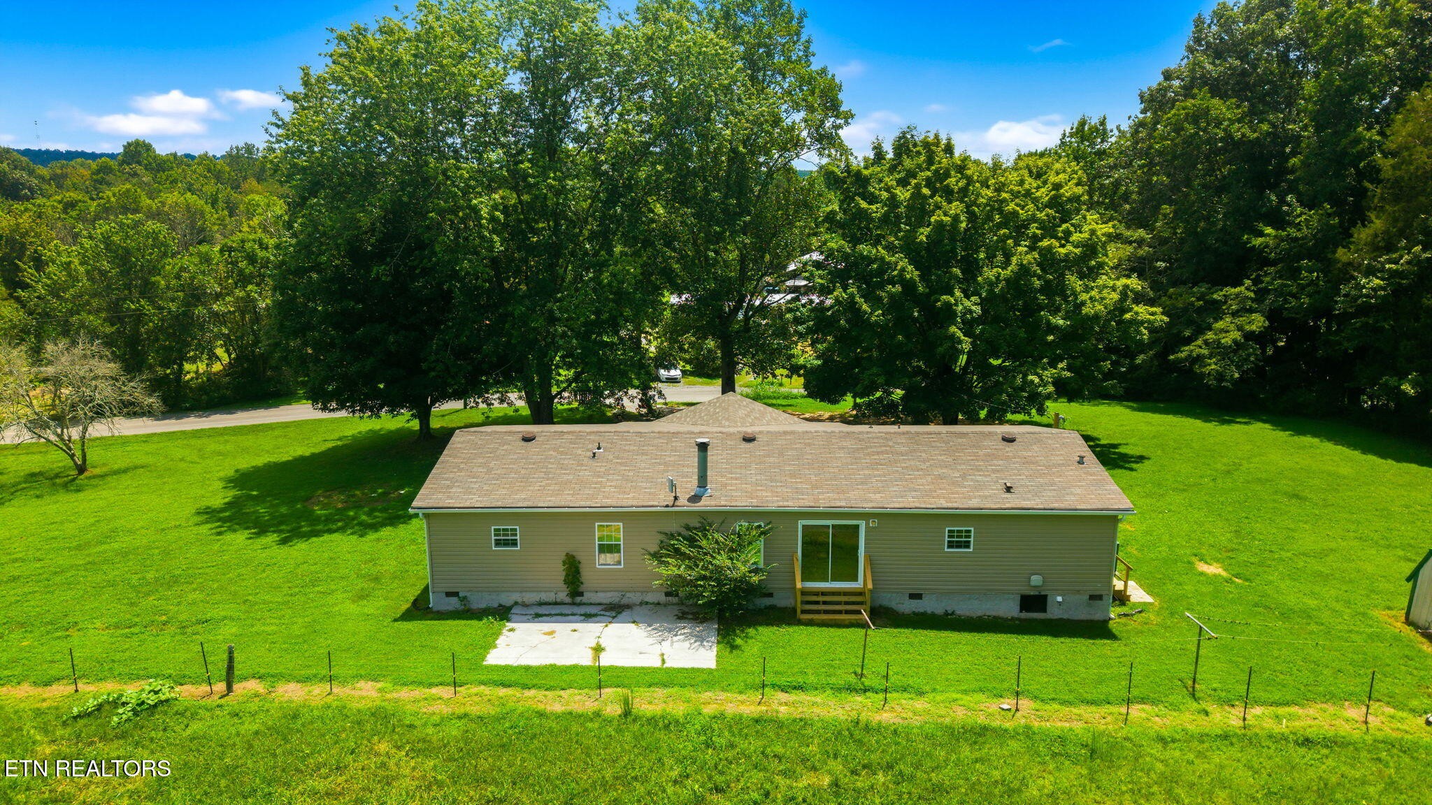 198 County Road 64 Riceville, TN 37370 - Photo 7 of 35 Gallery Image 7