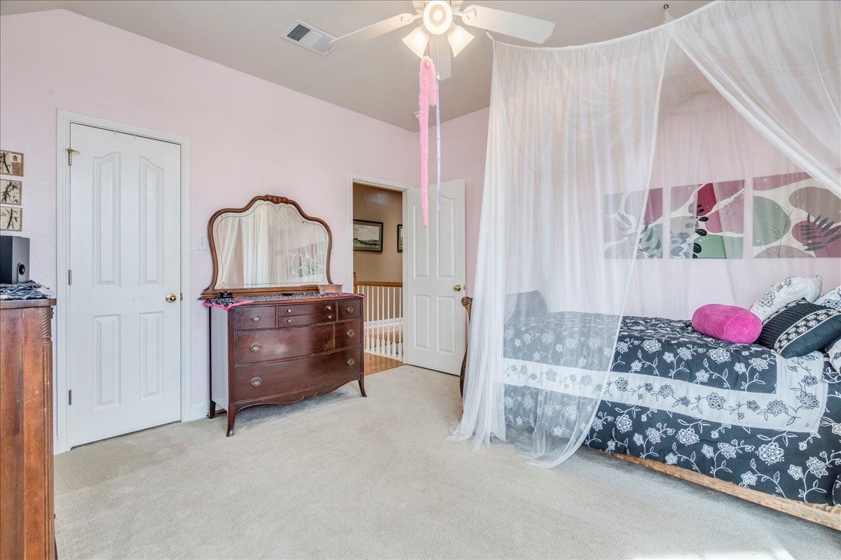 1077 Fairway Kyle, TX 78640 - Photo 32 of 40