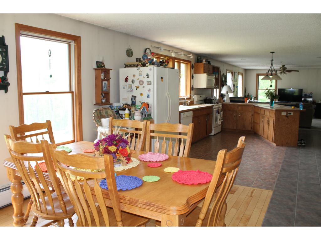 678 Scrabble Hill Road Duxbury, VT 05676 - Photo 4 of 32 Gallery Image 4