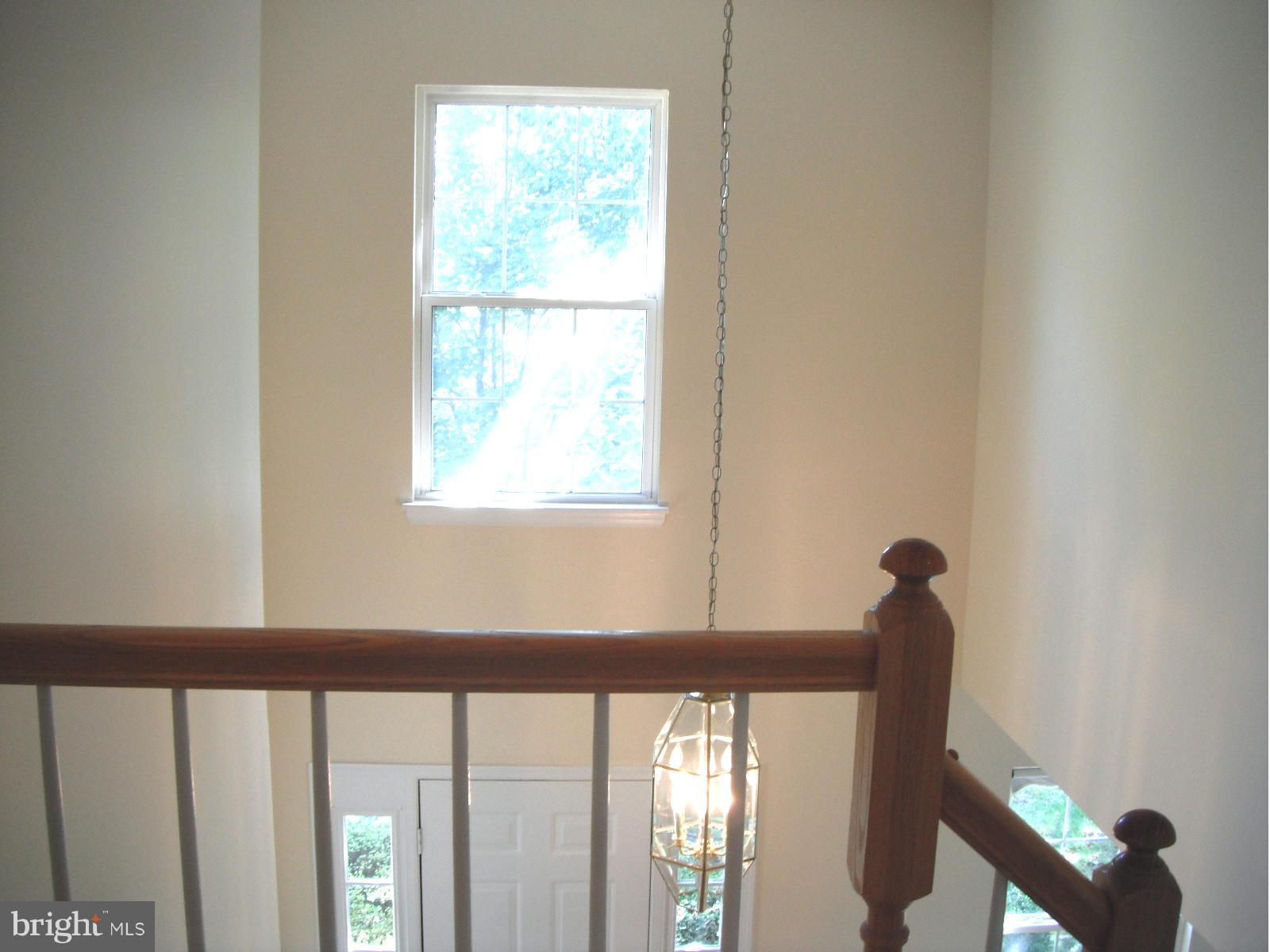 8012 Folkstone Road Manassas, VA 20111 - Photo 16 of 22 Interior (General)