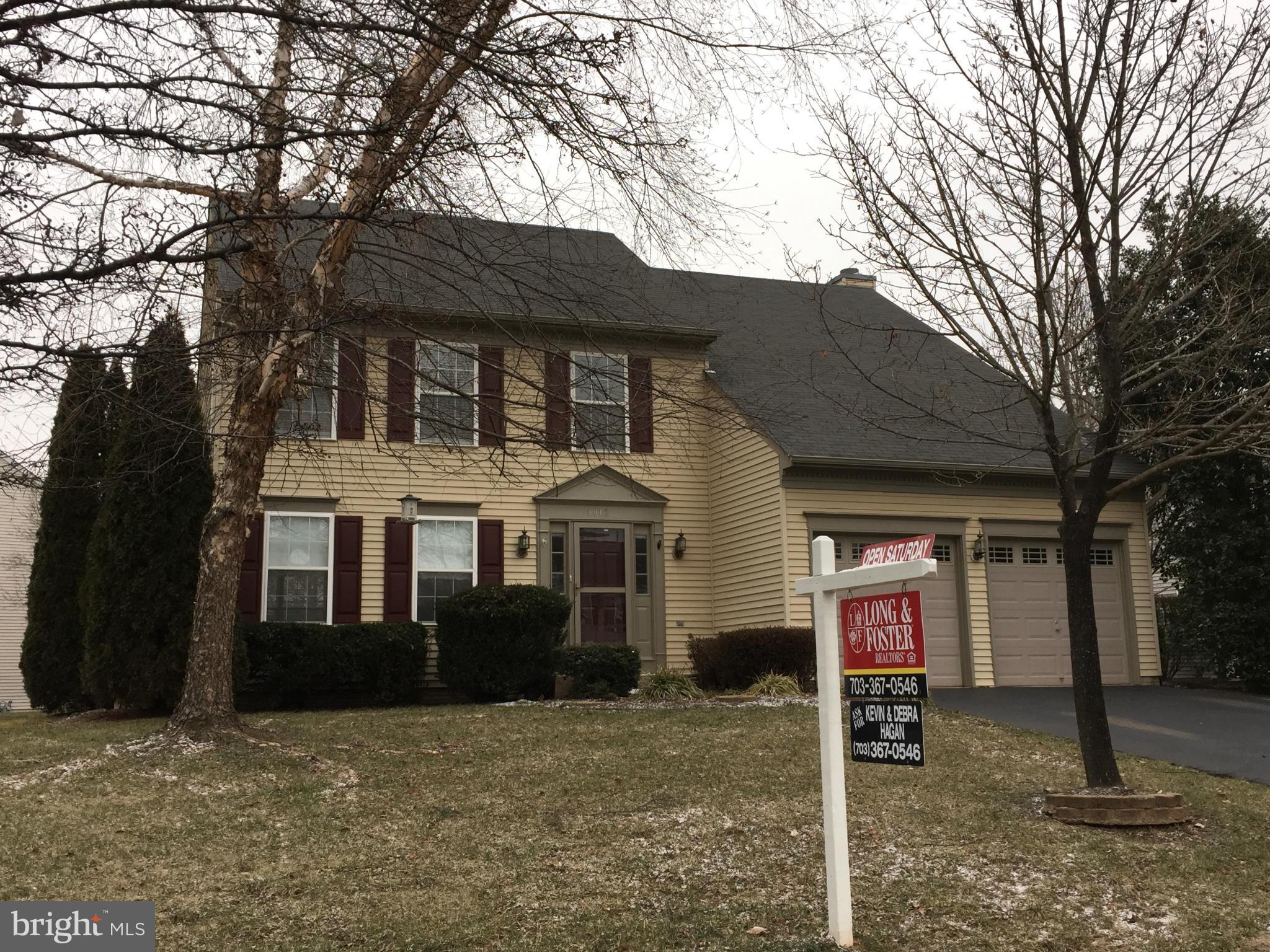 8012 Folkstone Road Manassas, VA 20111 - Photo 22 of 22 Exterior (Front)