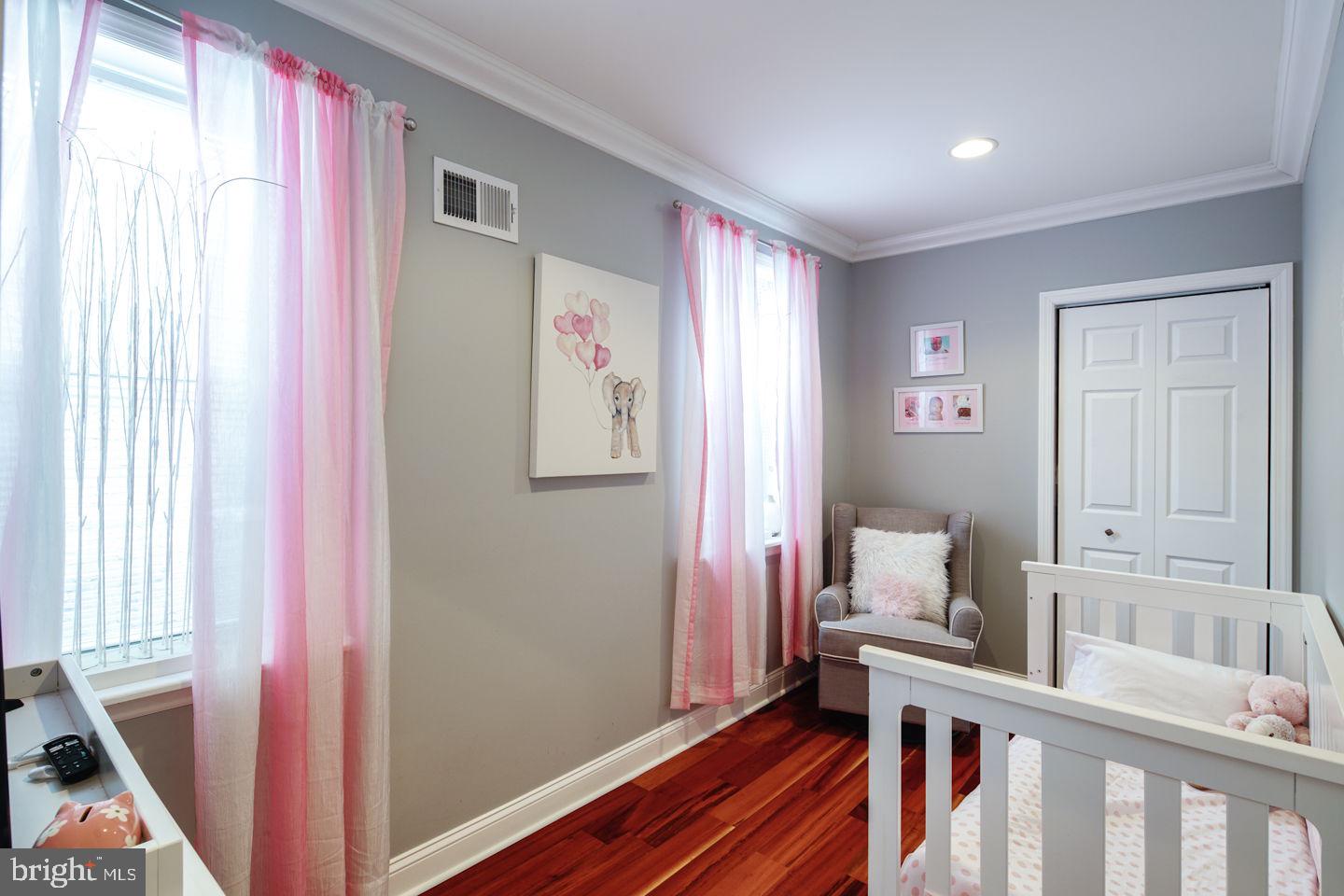 2139 Tasker Street Philadelphia, PA 19145 - Photo 17 of 33