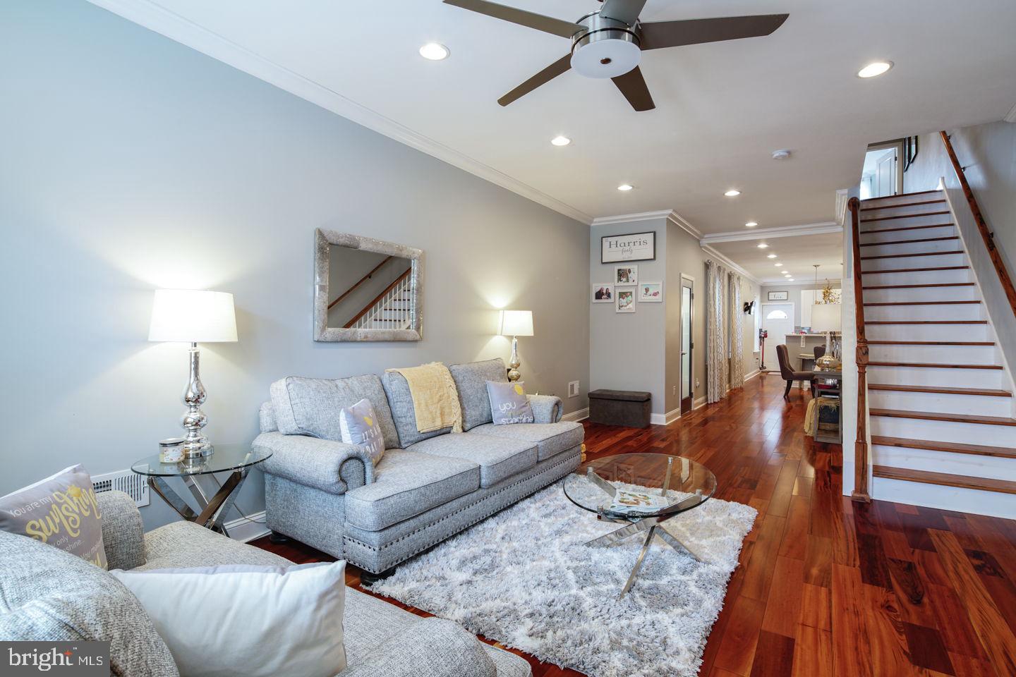 2139 Tasker Street Philadelphia, PA 19145 - Photo 3 of 33