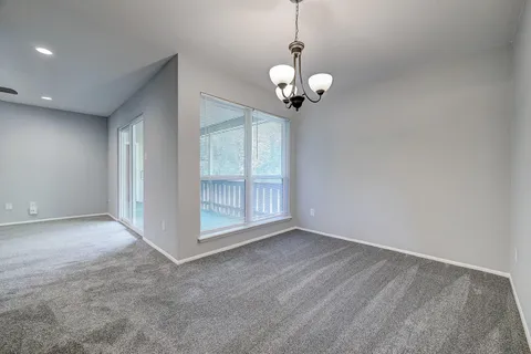 $1,800 | 5005 Georgi Lane, Unit 51, Houston, TX 77092