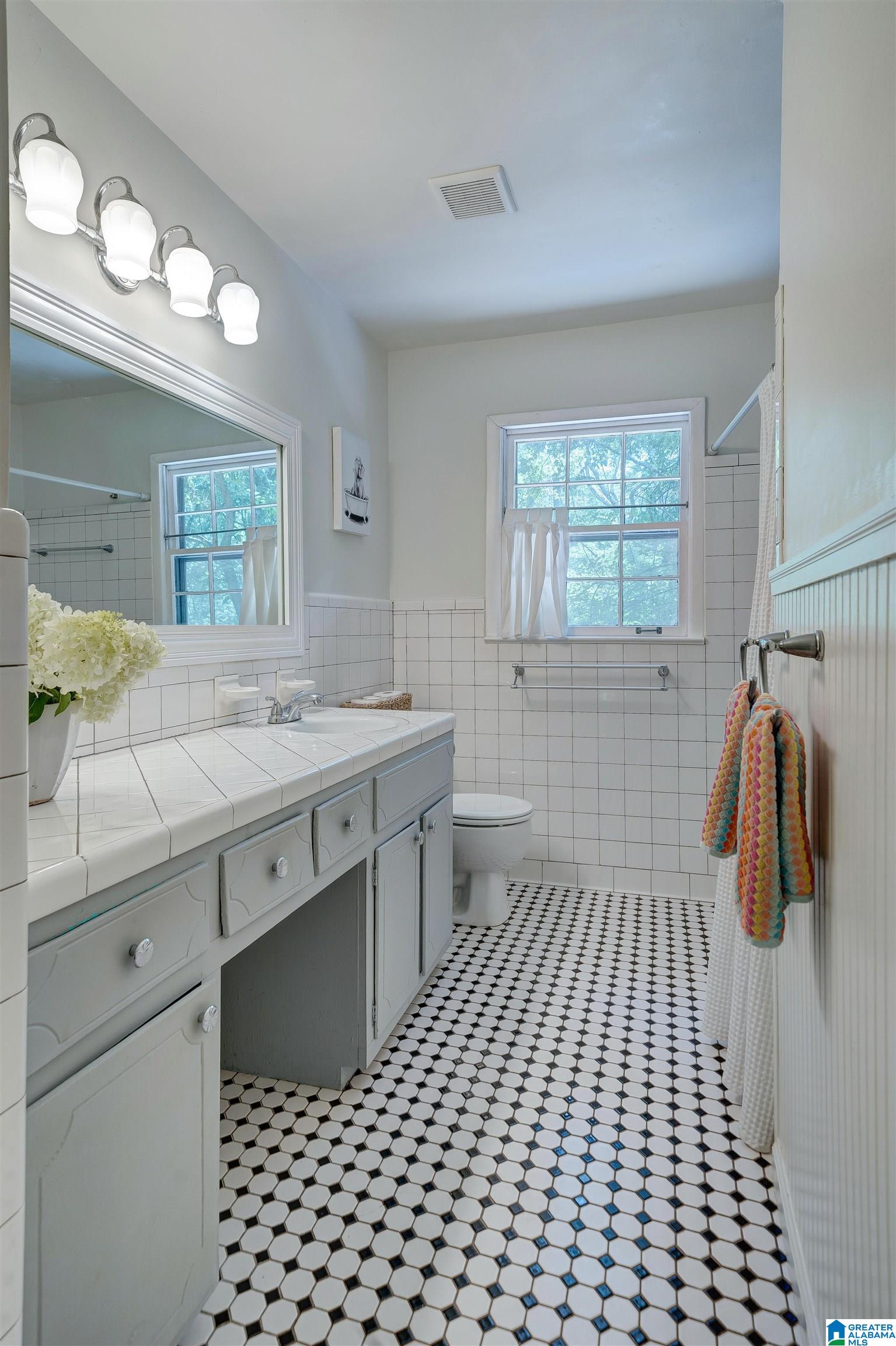 571 Rutherford Circle Birmingham, AL 35206 - Photo 25 of 42