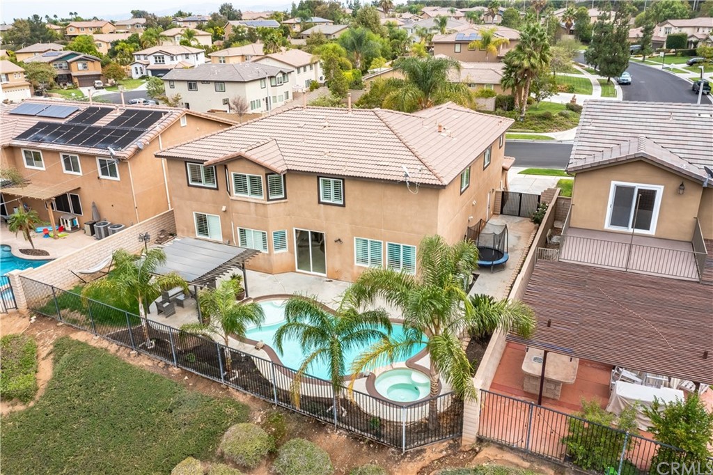 3426 Amethyst Street Corona, CA 92882 - Photo 65 of 72