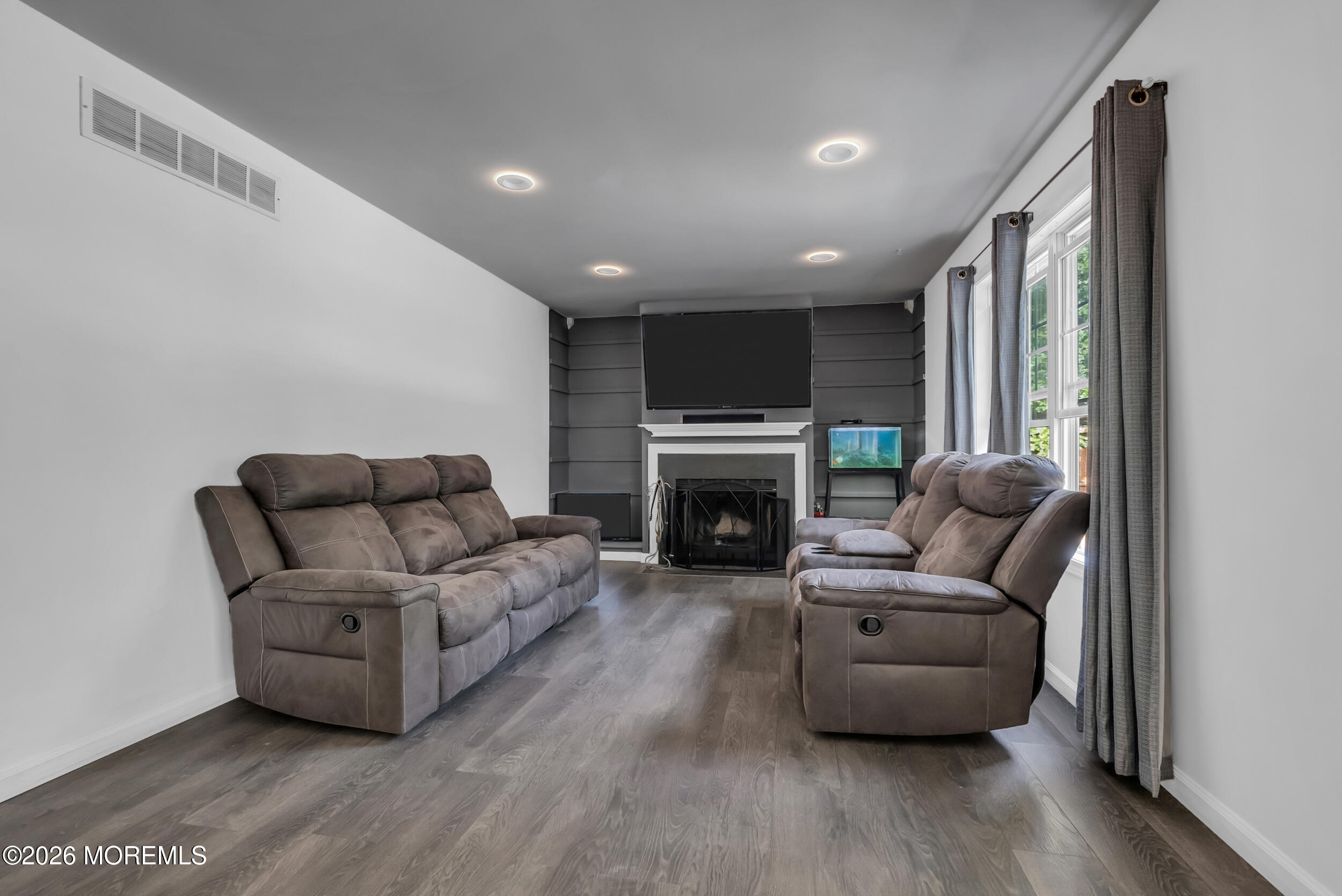 501 Leesville Road Jackson, NJ 08527 - Photo 13 of 32 024