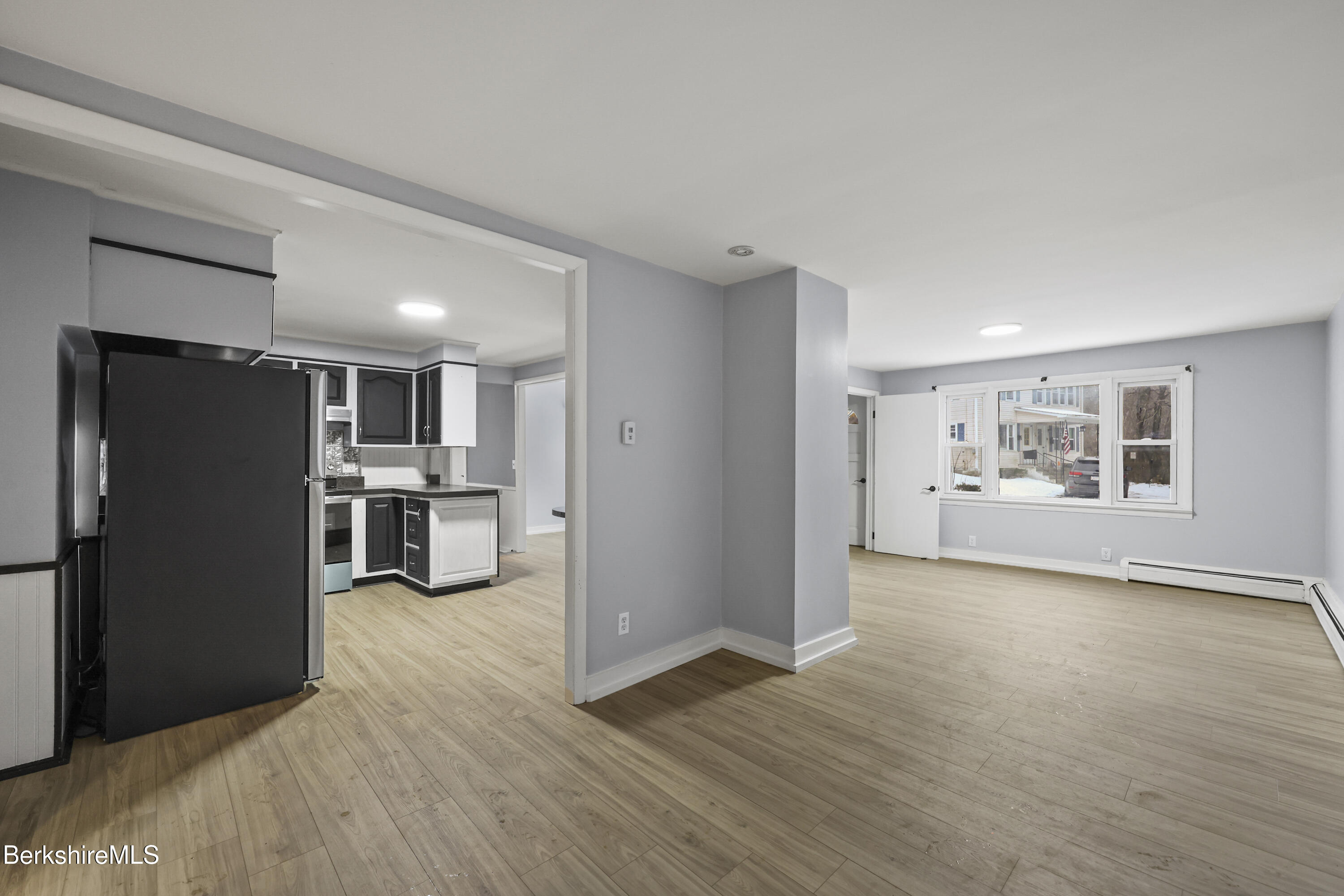 6 Meadow Lane Adams, MA 01220 - Photo 12 of 31 Living Room