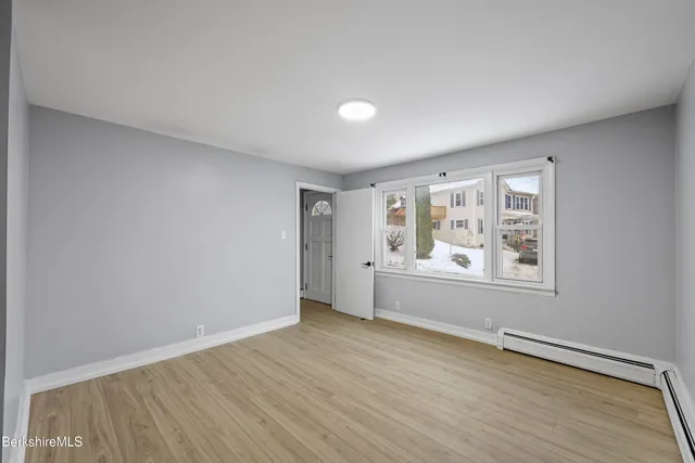 $239,900 | 6 Meadow Lane, Adams, MA 01220