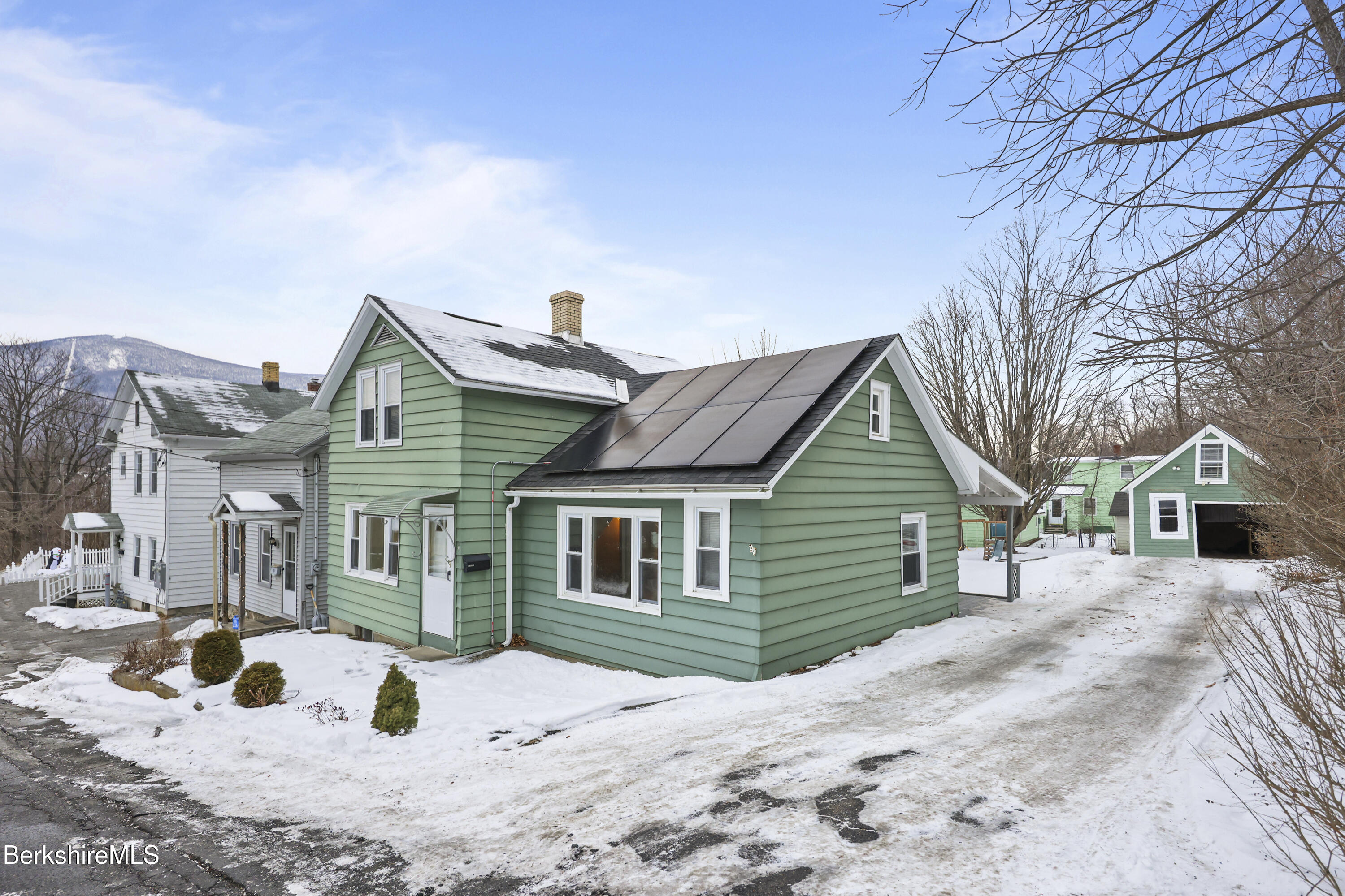 6 Meadow Lane Adams, MA 01220 - Photo 2 of 31 Exterior Front