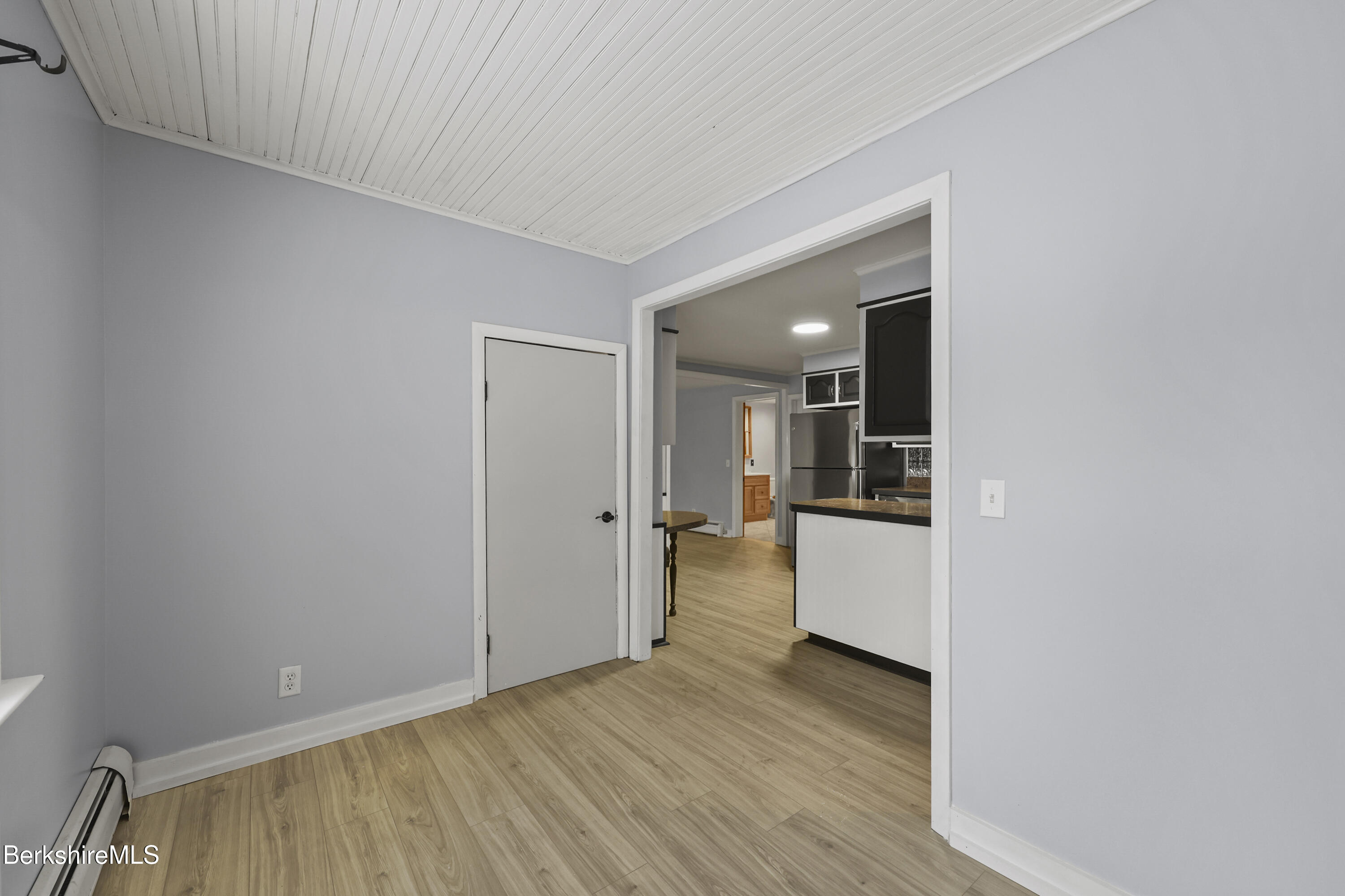 6 Meadow Lane Adams, MA 01220 - Photo 10 of 31 Dining Room