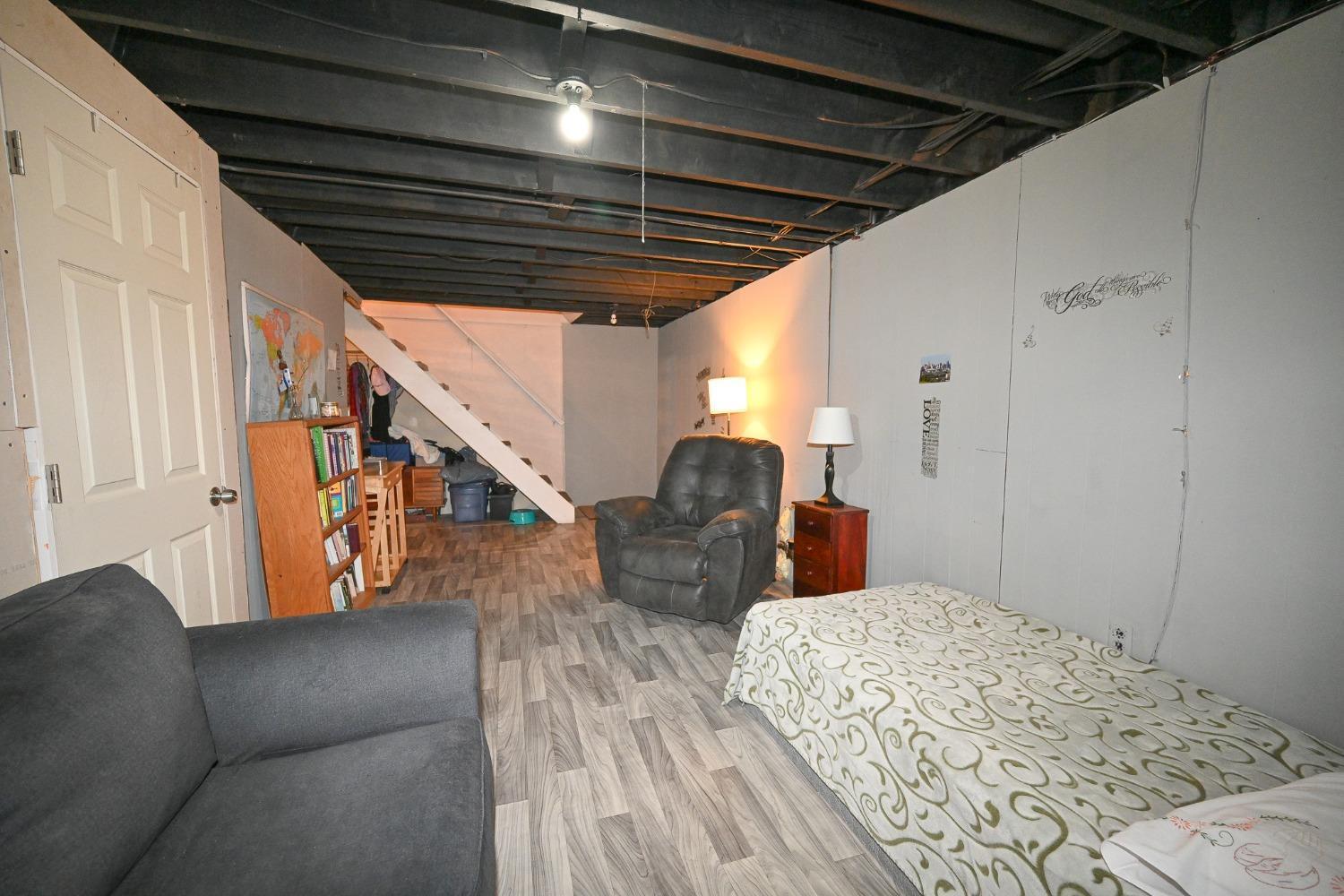 2586 Houston Road Cincinnati, OH 45231 - Photo 20 of 26 Gallery Image 20