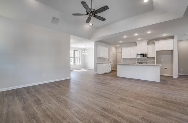 $439,950 | 105 Tommie Valley Drive, Oakland, TN 38060