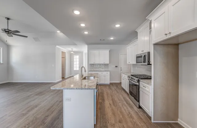 $439,950 | 105 Tommie Valley Drive, Oakland, TN 38060