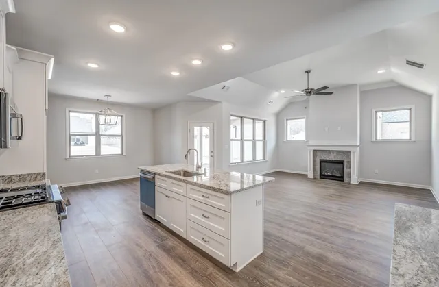 $439,950 | 105 Tommie Valley Drive, Oakland, TN 38060