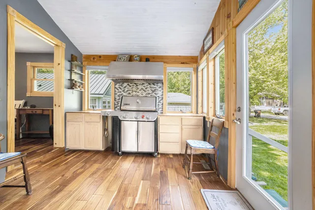 $699,900 | 4304 Trails End Road, Middleville, MI 49333