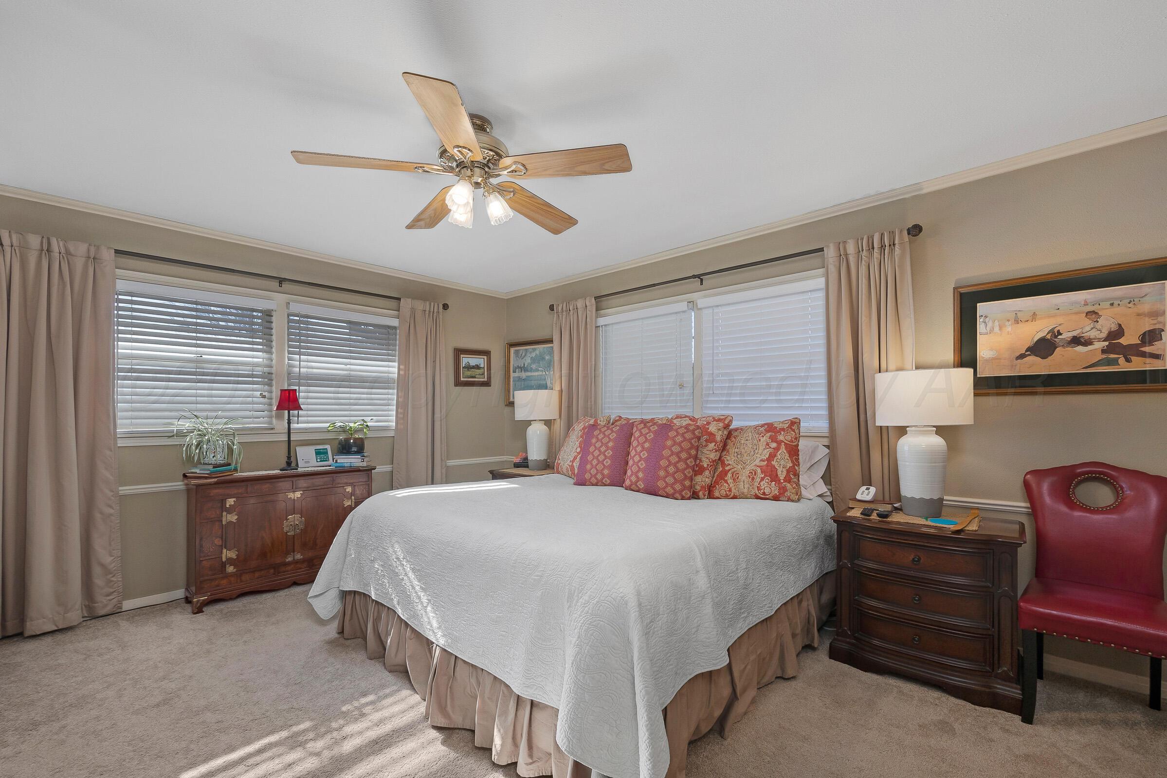 3208 South Rusk Street Amarillo, TX 79109 - Photo 16 of 29 16-Primary Bedroom
