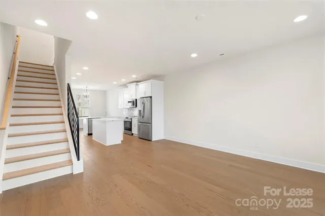 $2,945 | 5019 York Park Lane, Charlotte, NC 28217