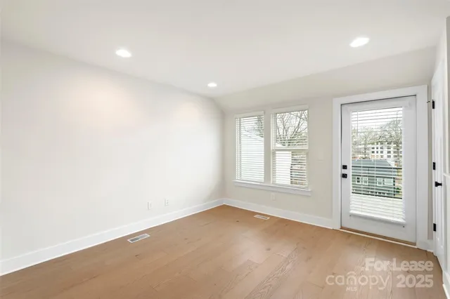 $2,945 | 5019 York Park Lane, Charlotte, NC 28217