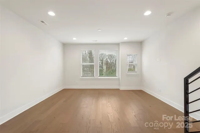 $2,945 | 5019 York Park Lane, Charlotte, NC 28217