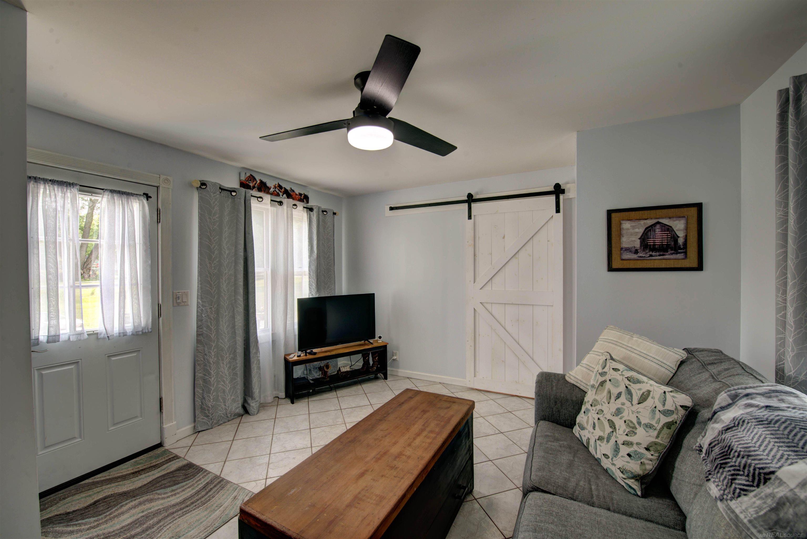 6625 Lakeshore Road Lakeport, MI 48059 - Photo 48 of 59