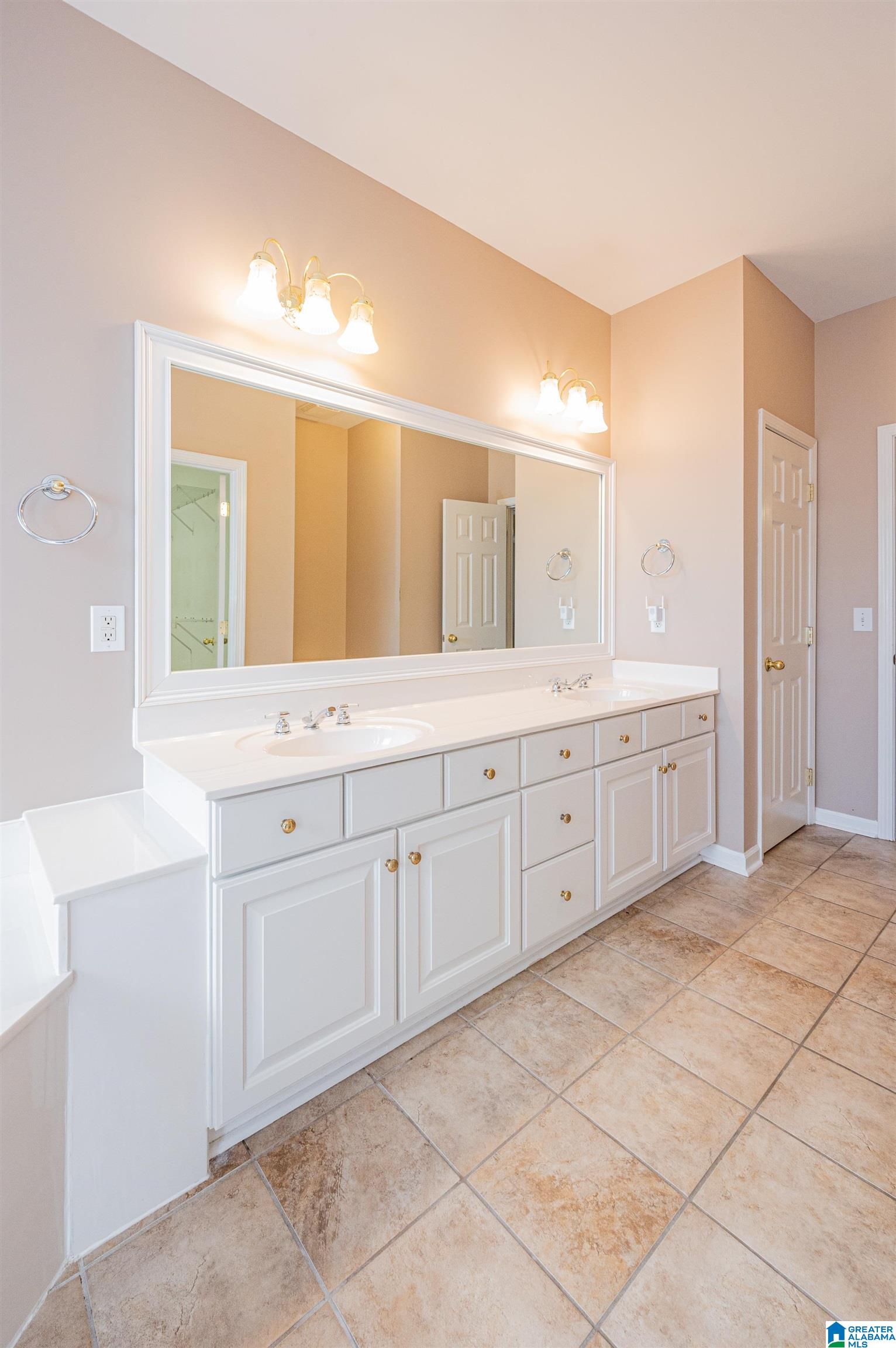 1838 Parkside Circle Birmingham, AL 35209 - Photo 22 of 41