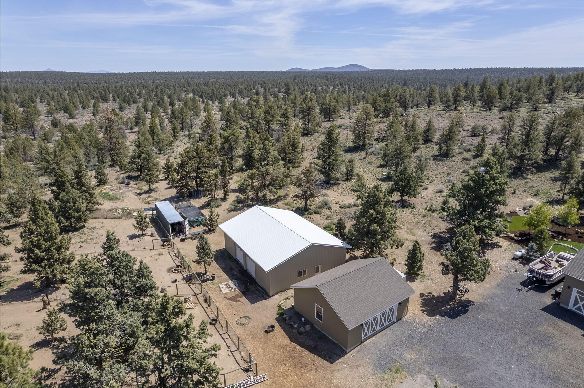 68050 Fryrear Road Sisters, OR 97759 - Photo 46 of 56 46-web-or-mls-DJI_0536