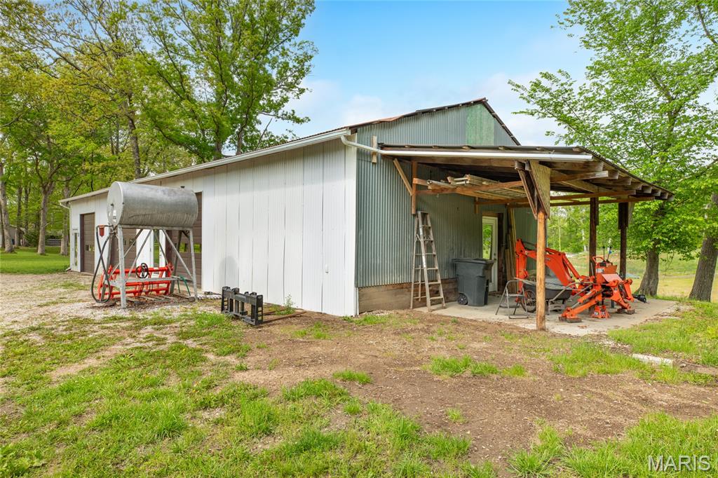 222 Prairietown Road Dorsey, IL 62021 - Photo 17 of 51