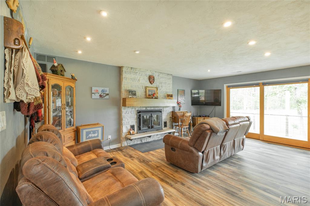 222 Prairietown Road Dorsey, IL 62021 - Photo 20 of 51