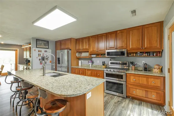 $489,900 | 222 Prairietown Road, Dorsey, IL 62021