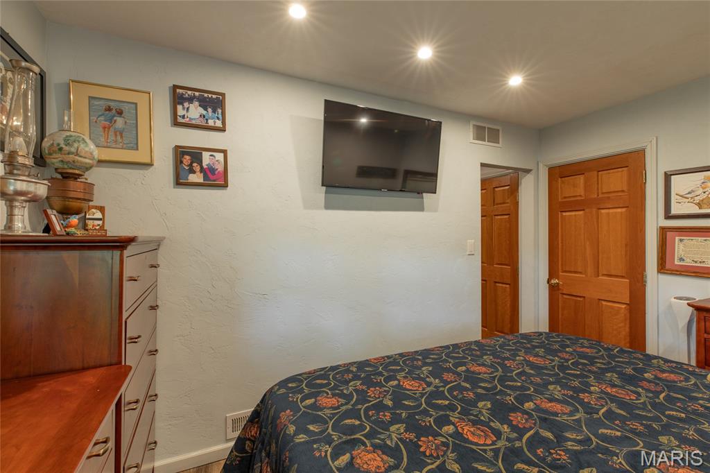 222 Prairietown Road Dorsey, IL 62021 - Photo 38 of 51