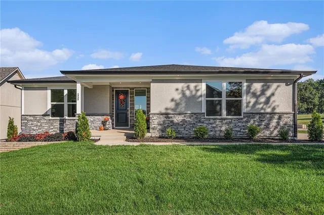 $549,950 | 1727 North 91st Street, Kansas City, KS 66112