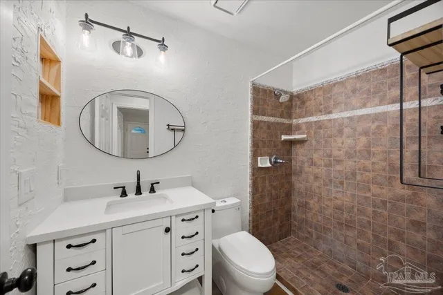 $350,000 | 2726 Sanibel Place, Gulf Breeze, FL 32563