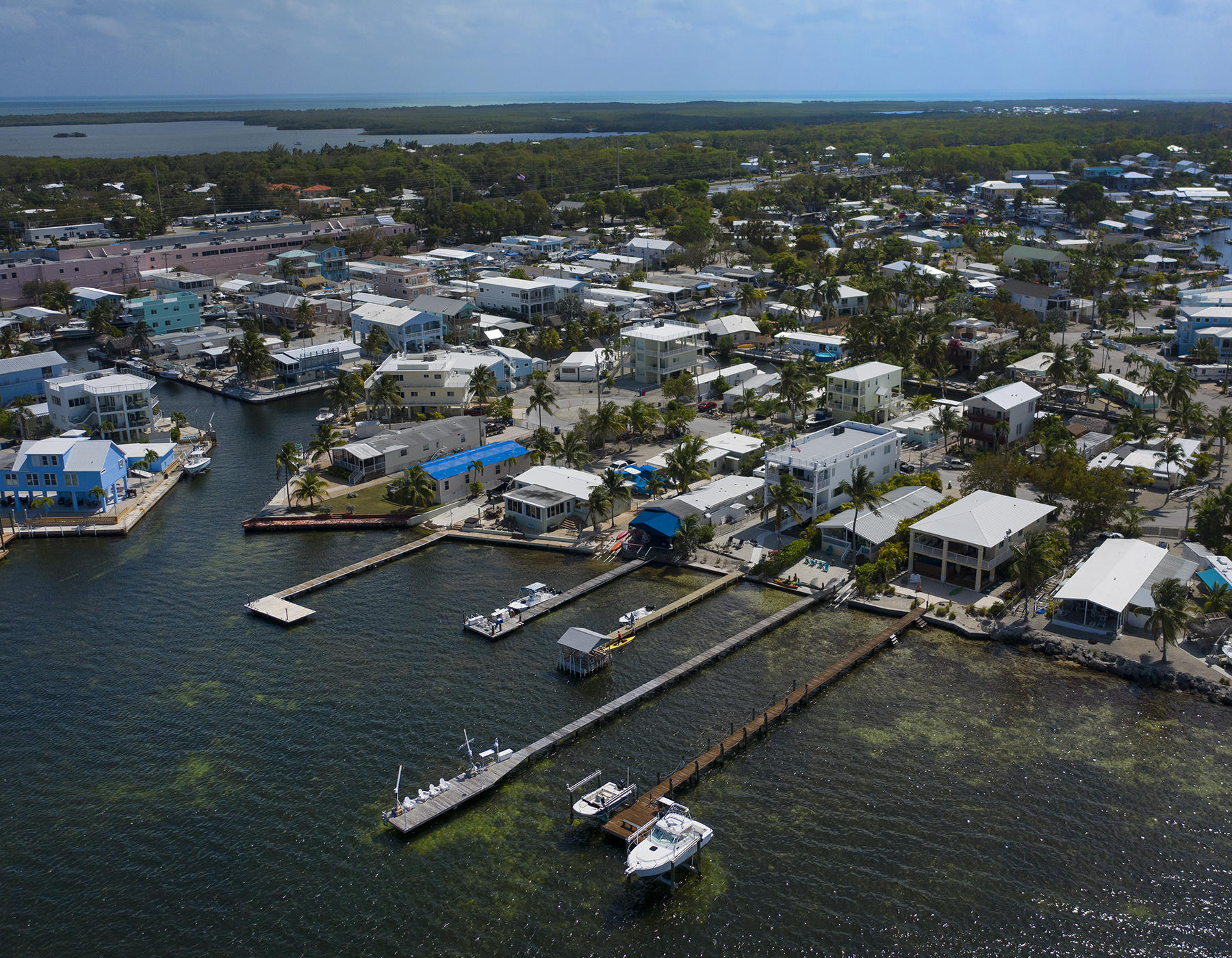 1312 Calder Road Key Largo, FL 33037 - Photo 3 of 10 Desirable Location