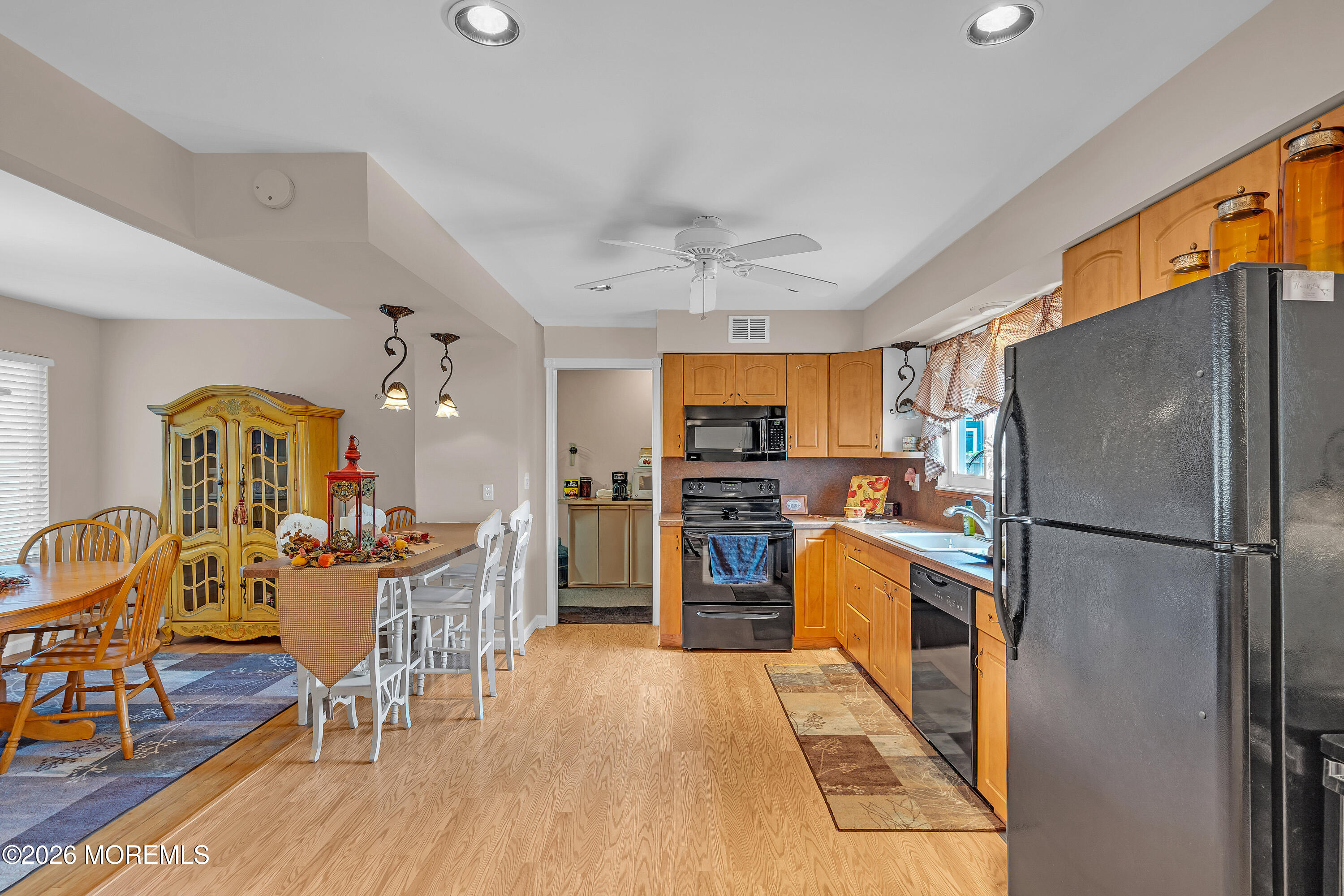 2 Apache Drive Toms River, NJ 08753 - Photo 25 of 75 011_dsc09308_64