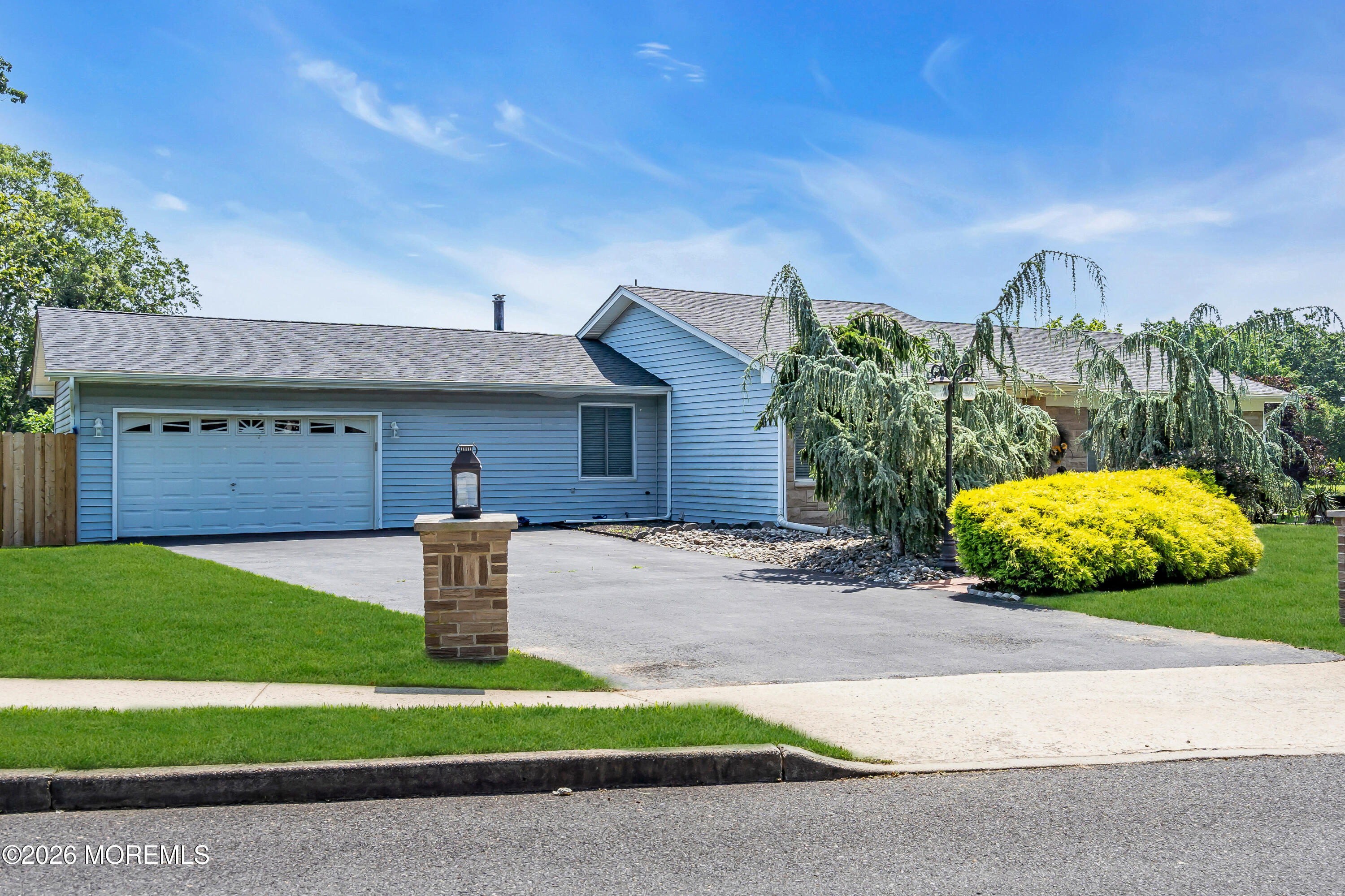 2 Apache Drive Toms River, NJ 08753 - Photo 4 of 75 069_dsc09560-1b_59