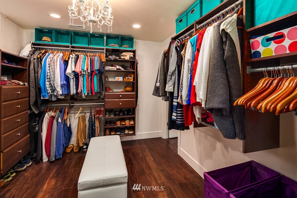 348 North 74th Street Seattle, WA 98103 - Photo 14 of 19 Gallery Image 14
