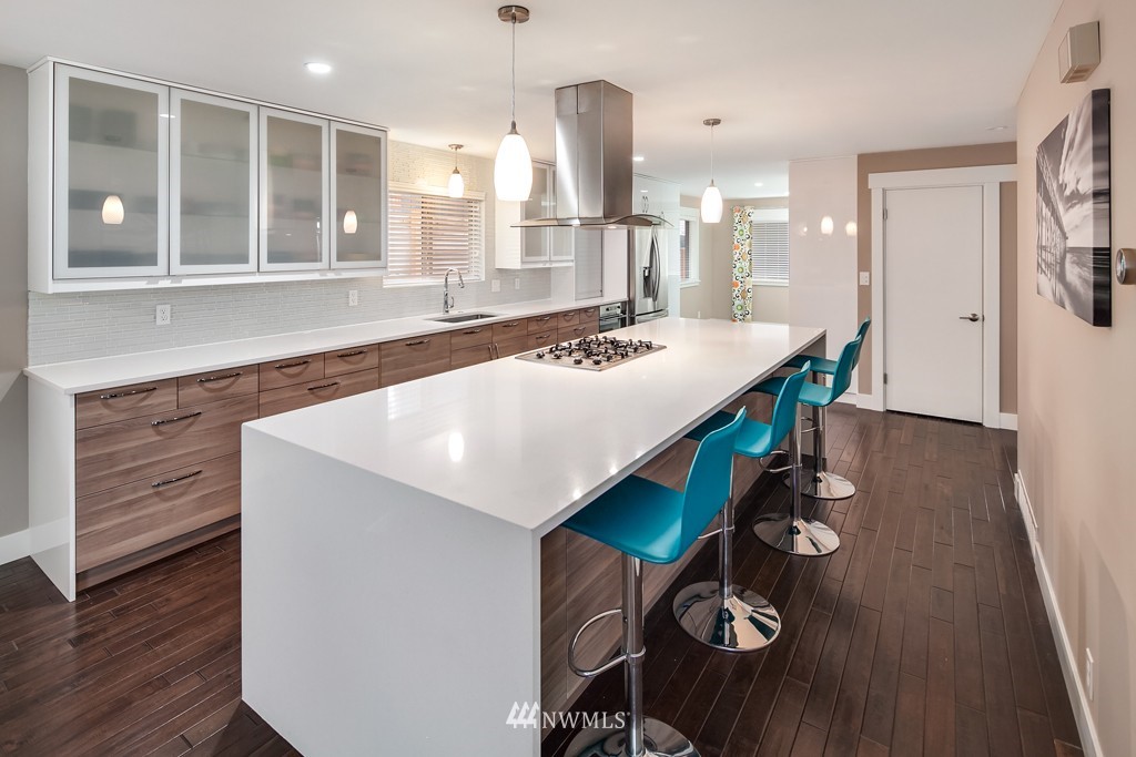 348 North 74th Street Seattle, WA 98103 - Photo 6 of 19 Gallery Image 6
