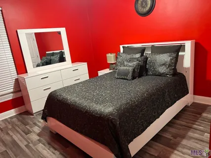 $270,000 | 1353 Cedar Trail Avenue, Zachary, LA 70791