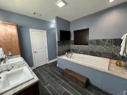 $270,000 | 1353 Cedar Trail Avenue, Zachary, LA 70791