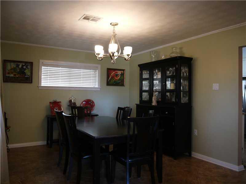 9209 Rosecrest Lane River Ridge, LA 70123 - Photo 2 of 12