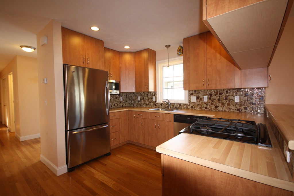 724 Farm Road, Unit 724 Marlborough, MA 01752 - Photo 8 of 16 Gallery Image 8