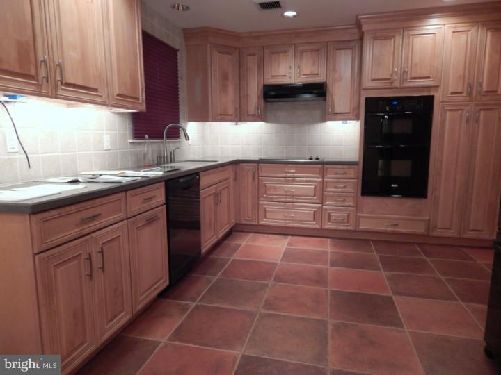 75 Powerline Road Boyertown, PA 19512 - Photo 6 of 20 Gallery Image 6