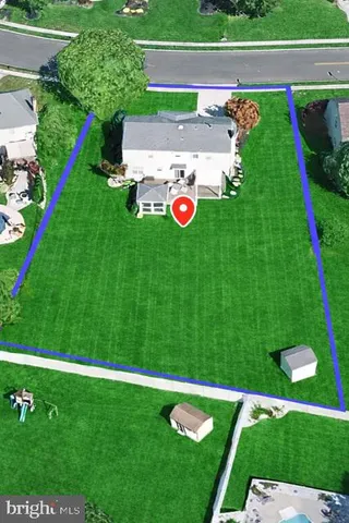 $719,900 | 6 Easton Way, Hainesport, NJ 08036