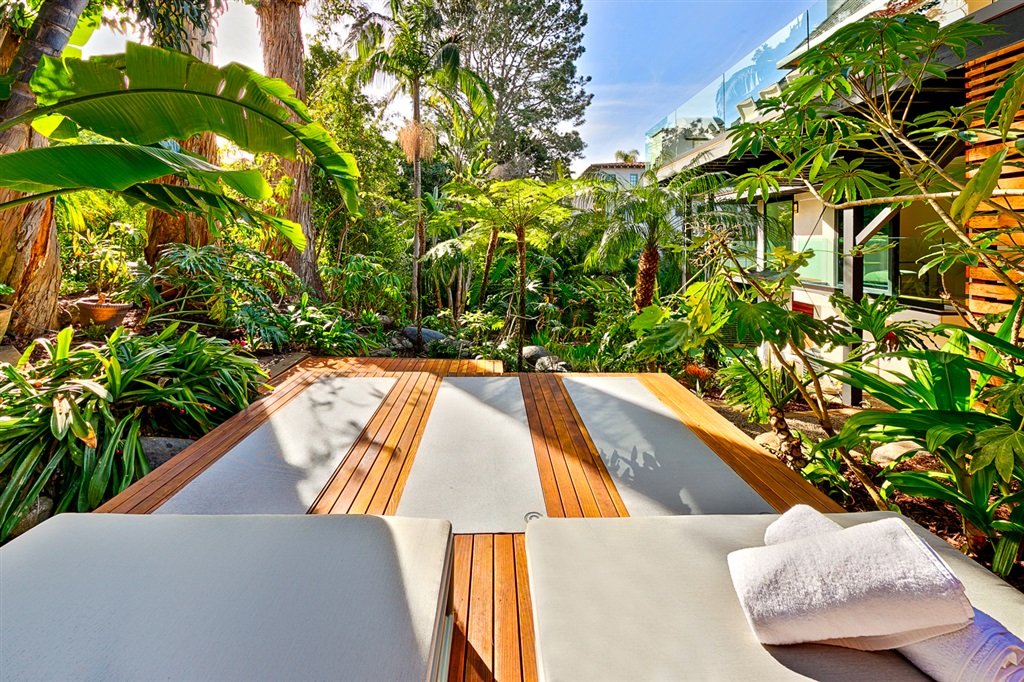 7732 Lookout Drive La Jolla, CA 92037 - Photo 14 of 25