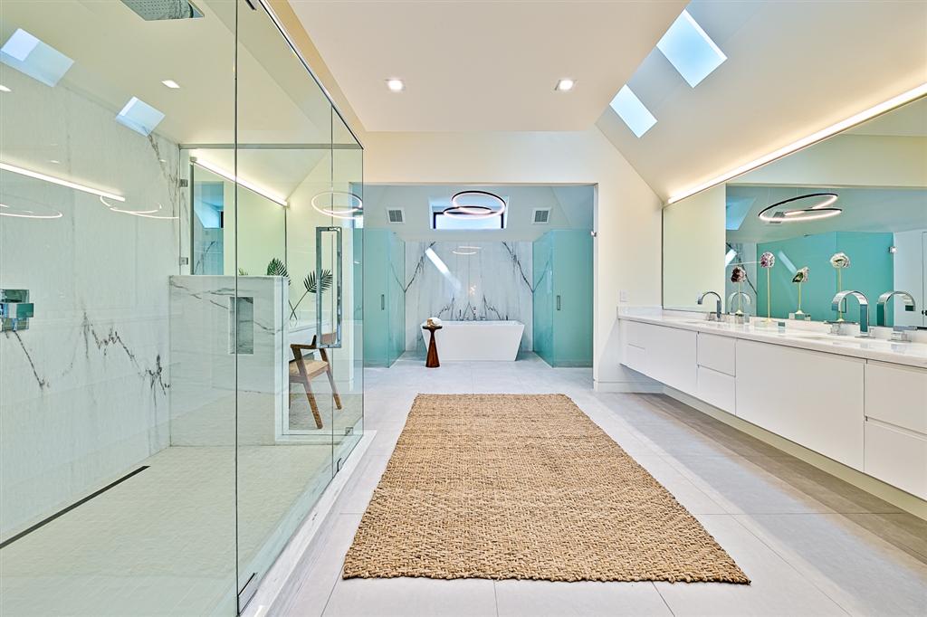 7732 Lookout Drive La Jolla, CA 92037 - Photo 16 of 25