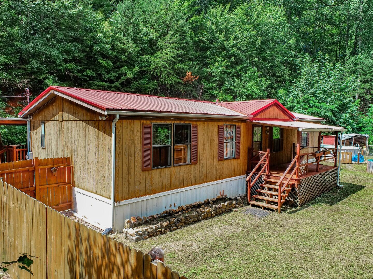 1245 Applewood Road Newport, TN 37821 - Photo 6 of 40 5 (Large)